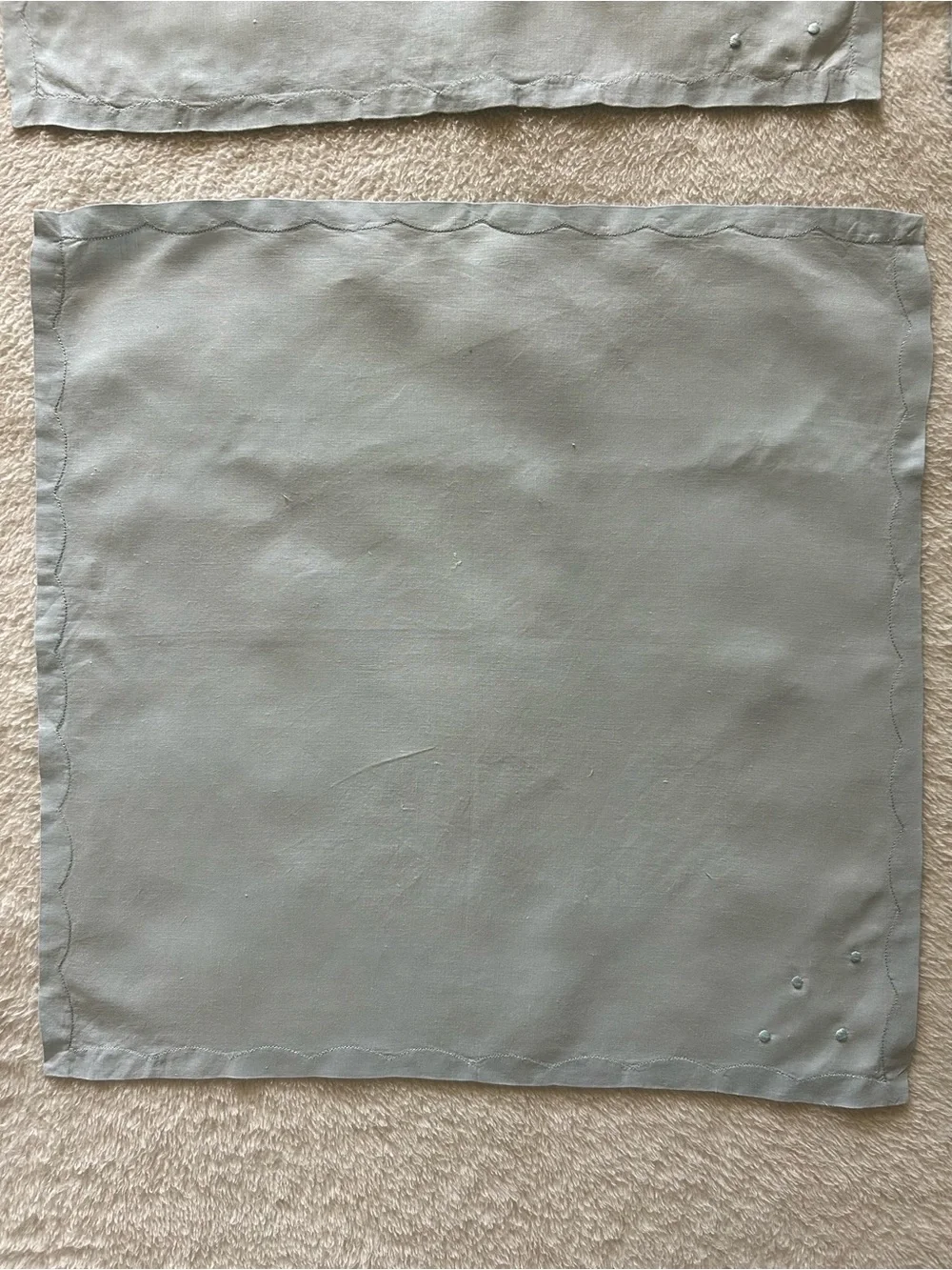 Vintage Linen Napkins Blue Colored Set of 4 Dinnerware 16.5
